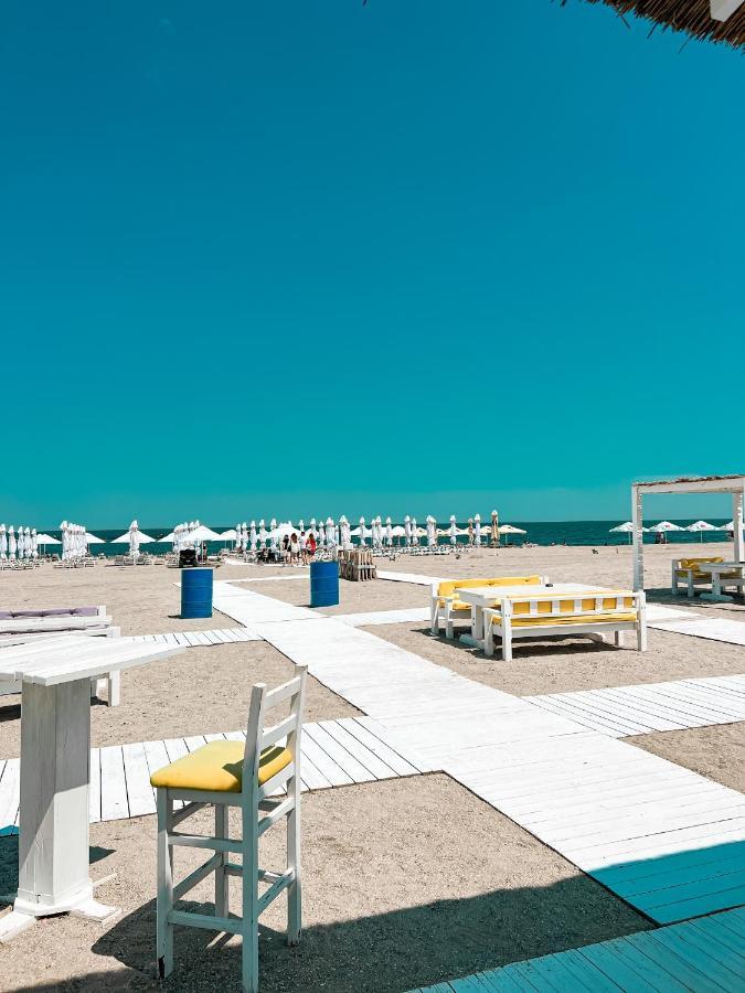 Hotel Victory Mamaia Bagian luar foto